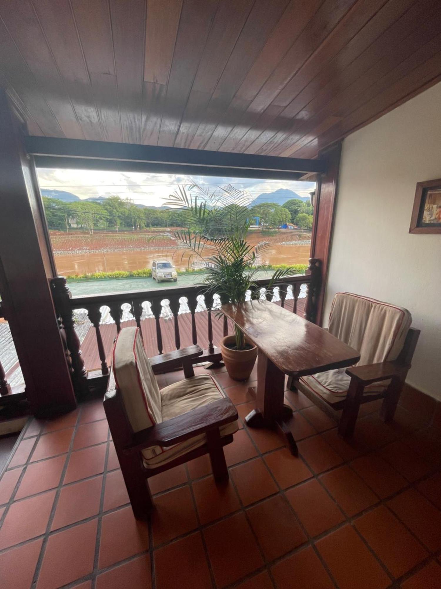 Luang Prabang - Villa Ouis Namkhan Riverside 2 Экстерьер фото