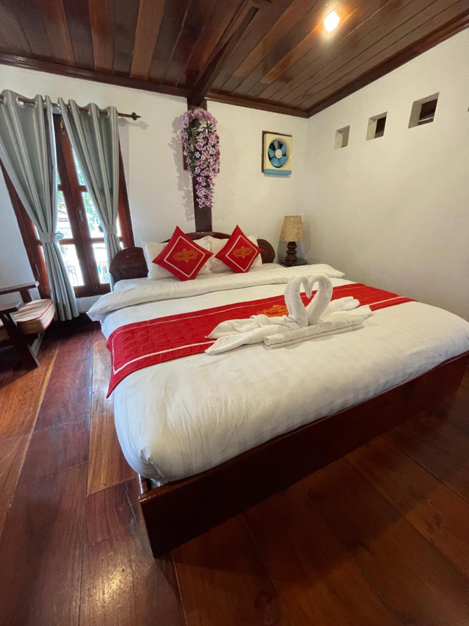 Luang Prabang - Villa Ouis Namkhan Riverside 2 Экстерьер фото